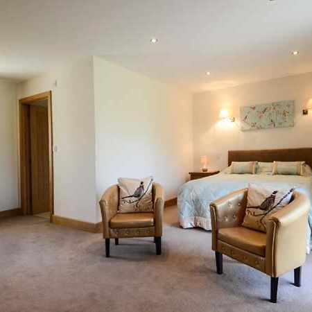 Brynhir Farm Villa Llandrindod Wells Exteriör bild