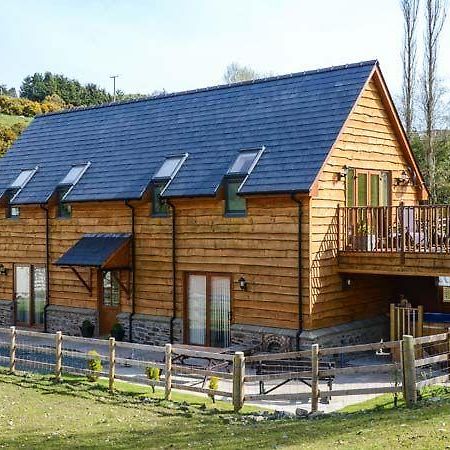 Brynhir Farm Villa Llandrindod Wells Exteriör bild